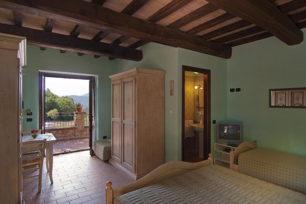 Villa Complesso Agrituristico La Ciriola Piediluco Zimmer foto